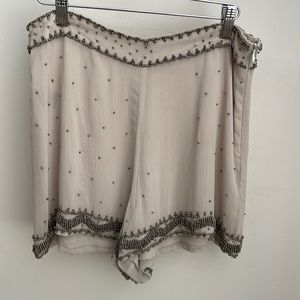 Cream Glitter Shorts!